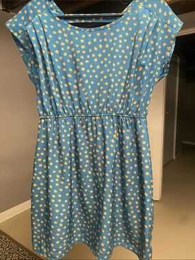 Prevett ladies dress. Perfect summer throw on dress for all occasions.